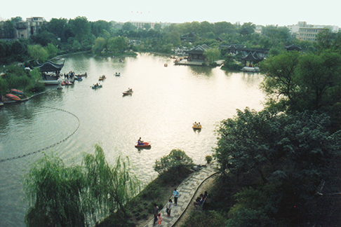 兴发娱乐[苏州景物园林设计,苏州景物园林施工,苏州文物古建修缮,苏州香山制造,苏州园林设计,苏州景物园林设计,苏州园林制造,苏州景物园林制造,苏州古修建修复]