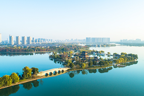 兴发娱乐[苏州景物园林设计,苏州景物园林施工,苏州文物古建修缮,苏州香山制造,苏州园林设计,苏州景物园林设计,苏州园林制造,苏州景物园林制造,苏州古修建修复]