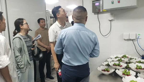 兴发娱乐[苏州景物园林设计,苏州景物园林施工,苏州文物古建修缮,苏州香山制造,苏州园林设计,苏州景物园林设计,苏州园林制造,苏州景物园林制造,苏州古修建修复]