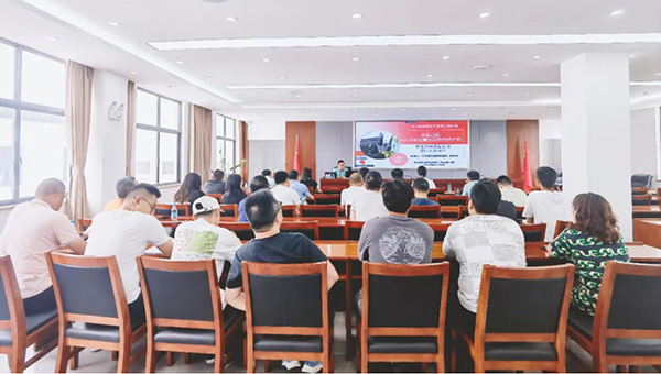 兴发娱乐[苏州景物园林设计,苏州景物园林施工,苏州文物古建修缮,苏州香山制造,苏州园林设计,苏州景物园林设计,苏州园林制造,苏州景物园林制造,苏州古修建修复]