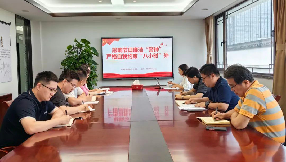 兴发娱乐[苏州景物园林设计,苏州景物园林施工,苏州文物古建修缮,苏州香山制造,苏州园林设计,苏州景物园林设计,苏州园林制造,苏州景物园林制造,苏州古修建修复]