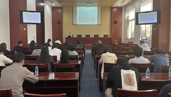 兴发娱乐[苏州景物园林设计,苏州景物园林施工,苏州文物古建修缮,苏州香山制造,苏州园林设计,苏州景物园林设计,苏州园林制造,苏州景物园林制造,苏州古修建修复]