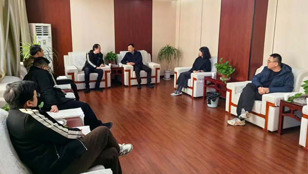兴发娱乐[苏州景物园林设计,苏州景物园林施工,苏州文物古建修缮,苏州香山制造,苏州园林设计,苏州景物园林设计,苏州园林制造,苏州景物园林制造,苏州古修建修复]