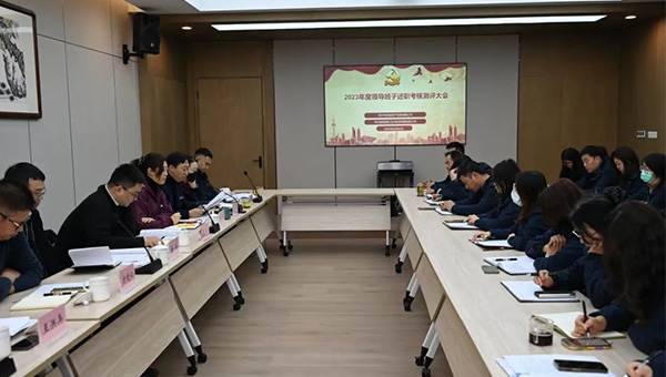 兴发娱乐[苏州景物园林设计,苏州景物园林施工,苏州文物古建修缮,苏州香山制造,苏州园林设计,苏州景物园林设计,苏州园林制造,苏州景物园林制造,苏州古修建修复]