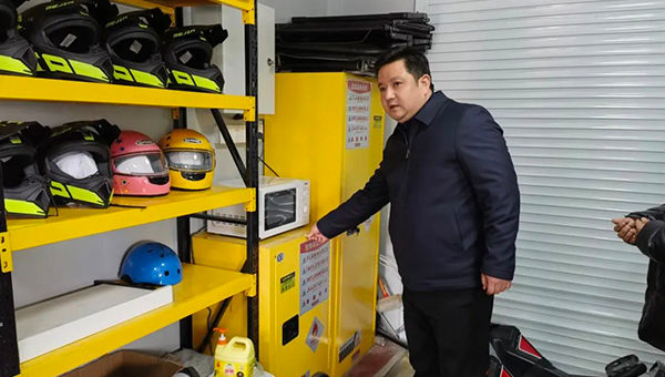 兴发娱乐[苏州景物园林设计,苏州景物园林施工,苏州文物古建修缮,苏州香山制造,苏州园林设计,苏州景物园林设计,苏州园林制造,苏州景物园林制造,苏州古修建修复]