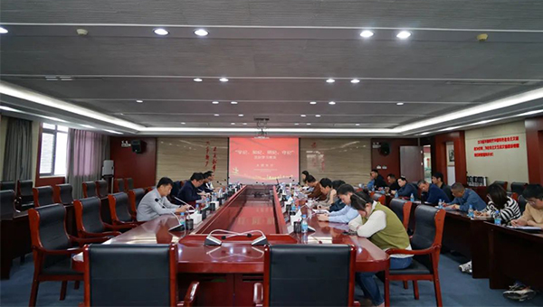 兴发娱乐[苏州景物园林设计,苏州景物园林施工,苏州文物古建修缮,苏州香山制造,苏州园林设计,苏州景物园林设计,苏州园林制造,苏州景物园林制造,苏州古修建修复]