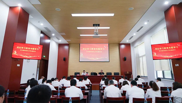 兴发娱乐[苏州景物园林设计,苏州景物园林施工,苏州文物古建修缮,苏州香山制造,苏州园林设计,苏州景物园林设计,苏州园林制造,苏州景物园林制造,苏州古修建修复]
