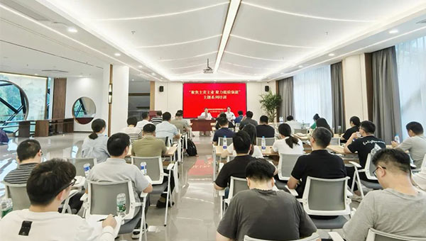 兴发娱乐[苏州景物园林设计,苏州景物园林施工,苏州文物古建修缮,苏州香山制造,苏州园林设计,苏州景物园林设计,苏州园林制造,苏州景物园林制造,苏州古修建修复]
