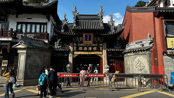 兴发娱乐[苏州景物园林设计,苏州景物园林施工,苏州文物古建修缮,苏州香山制造,苏州园林设计,苏州景物园林设计,苏州园林制造,苏州景物园林制造,苏州古修建修复]