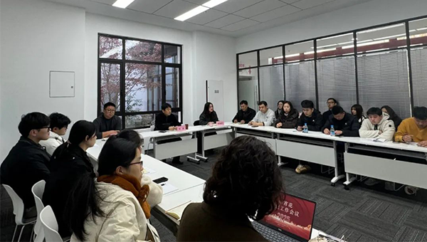 兴发娱乐[苏州景物园林设计,苏州景物园林施工,苏州文物古建修缮,苏州香山制造,苏州园林设计,苏州景物园林设计,苏州园林制造,苏州景物园林制造,苏州古修建修复]