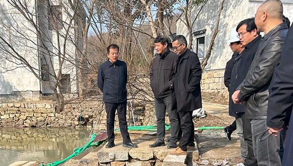 兴发娱乐[苏州景物园林设计,苏州景物园林施工,苏州文物古建修缮,苏州香山制造,苏州园林设计,苏州景物园林设计,苏州园林制造,苏州景物园林制造,苏州古修建修复]