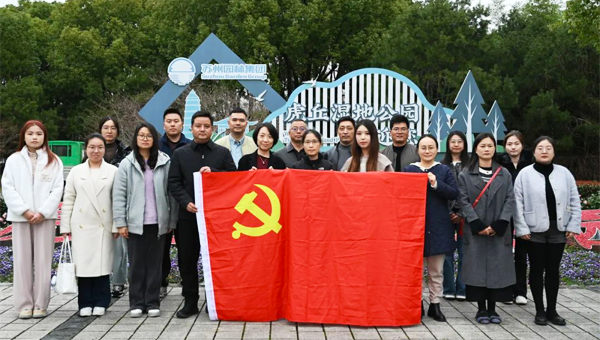 兴发娱乐[苏州景物园林设计,苏州景物园林施工,苏州文物古建修缮,苏州香山制造,苏州园林设计,苏州景物园林设计,苏州园林制造,苏州景物园林制造,苏州古修建修复]