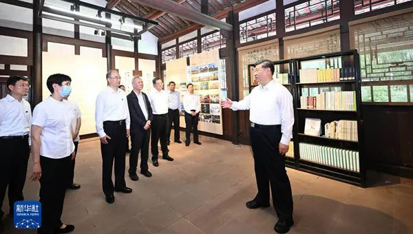 兴发娱乐[苏州景物园林设计,苏州景物园林施工,苏州文物古建修缮,苏州香山制造,苏州园林设计,苏州景物园林设计,苏州园林制造,苏州景物园林制造,苏州古修建修复]