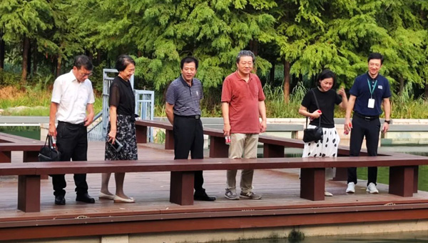 兴发娱乐[苏州景物园林设计,苏州景物园林施工,苏州文物古建修缮,苏州香山制造,苏州园林设计,苏州景物园林设计,苏州园林制造,苏州景物园林制造,苏州古修建修复]