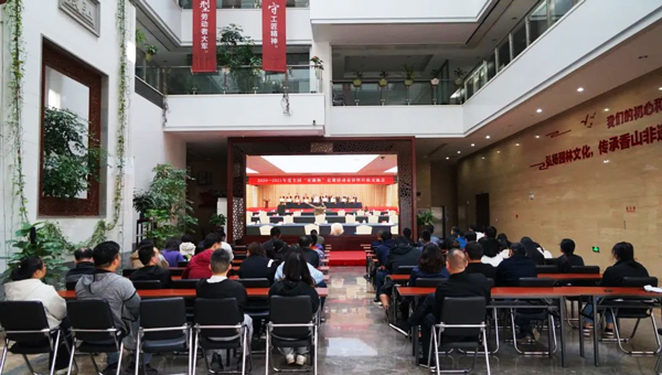 兴发娱乐[苏州景物园林设计,苏州景物园林施工,苏州文物古建修缮,苏州香山制造,苏州园林设计,苏州景物园林设计,苏州园林制造,苏州景物园林制造,苏州古修建修复]