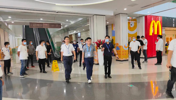 兴发娱乐[苏州景物园林设计,苏州景物园林施工,苏州文物古建修缮,苏州香山制造,苏州园林设计,苏州景物园林设计,苏州园林制造,苏州景物园林制造,苏州古修建修复]