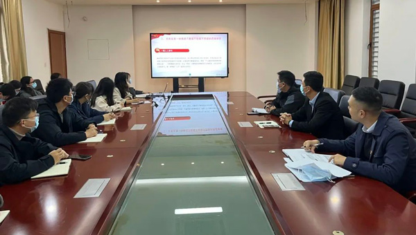 兴发娱乐[苏州景物园林设计,苏州景物园林施工,苏州文物古建修缮,苏州香山制造,苏州园林设计,苏州景物园林设计,苏州园林制造,苏州景物园林制造,苏州古修建修复]