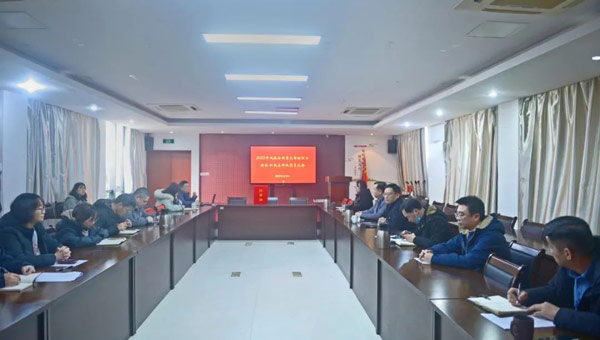兴发娱乐[苏州景物园林设计,苏州景物园林施工,苏州文物古建修缮,苏州香山制造,苏州园林设计,苏州景物园林设计,苏州园林制造,苏州景物园林制造,苏州古修建修复]