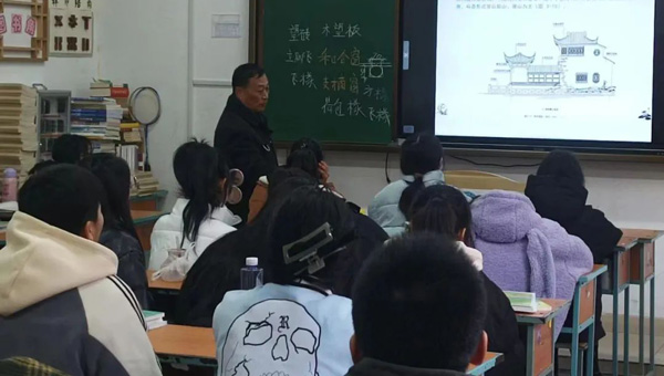 兴发娱乐[苏州景物园林设计,苏州景物园林施工,苏州文物古建修缮,苏州香山制造,苏州园林设计,苏州景物园林设计,苏州园林制造,苏州景物园林制造,苏州古修建修复]