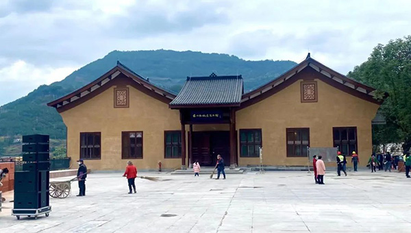 兴发娱乐[苏州景物园林设计,苏州景物园林施工,苏州文物古建修缮,苏州香山制造,苏州园林设计,苏州景物园林设计,苏州园林制造,苏州景物园林制造,苏州古修建修复]