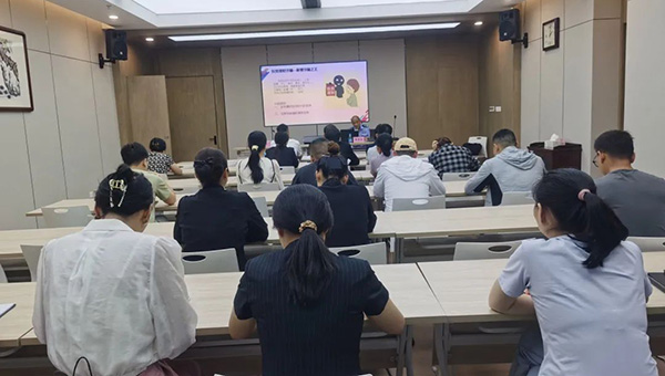 兴发娱乐[苏州景物园林设计,苏州景物园林施工,苏州文物古建修缮,苏州香山制造,苏州园林设计,苏州景物园林设计,苏州园林制造,苏州景物园林制造,苏州古修建修复]