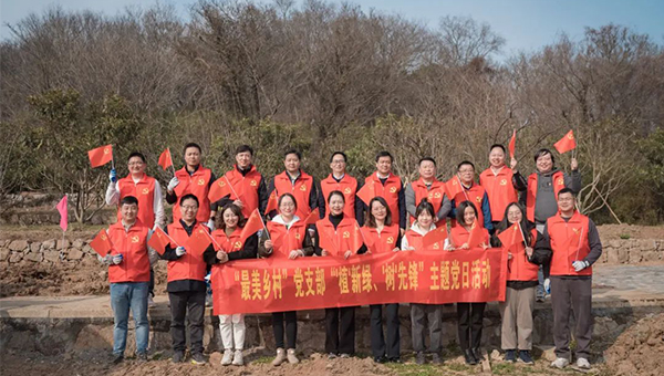 兴发娱乐[苏州景物园林设计,苏州景物园林施工,苏州文物古建修缮,苏州香山制造,苏州园林设计,苏州景物园林设计,苏州园林制造,苏州景物园林制造,苏州古修建修复]