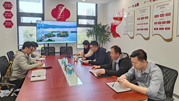 兴发娱乐[苏州景物园林设计,苏州景物园林施工,苏州文物古建修缮,苏州香山制造,苏州园林设计,苏州景物园林设计,苏州园林制造,苏州景物园林制造,苏州古修建修复]
