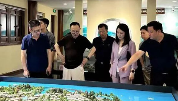 兴发娱乐[苏州景物园林设计,苏州景物园林施工,苏州文物古建修缮,苏州香山制造,苏州园林设计,苏州景物园林设计,苏州园林制造,苏州景物园林制造,苏州古修建修复]