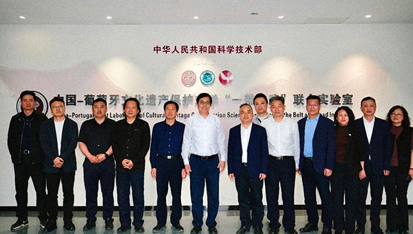 兴发娱乐[苏州景物园林设计,苏州景物园林施工,苏州文物古建修缮,苏州香山制造,苏州园林设计,苏州景物园林设计,苏州园林制造,苏州景物园林制造,苏州古修建修复]