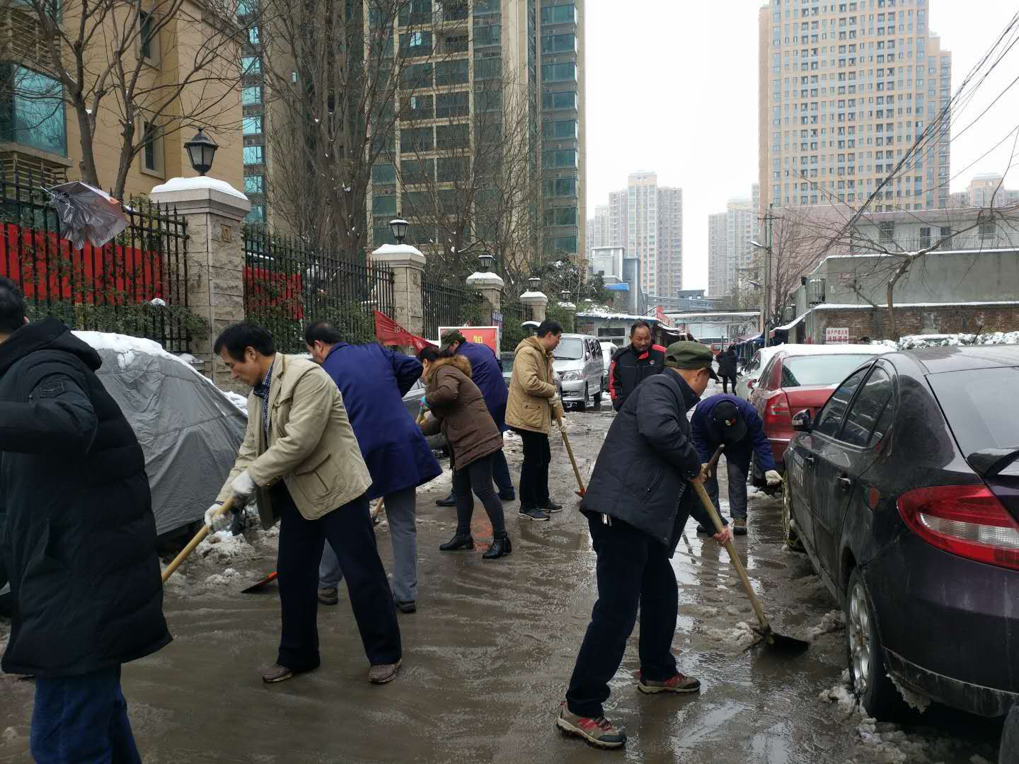 “以雪为令，御雪奋战” 西安工业投资集团再行动